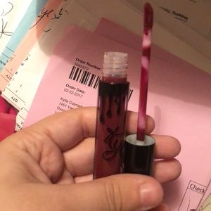 Holly berry Kylie cosmetics lipstick